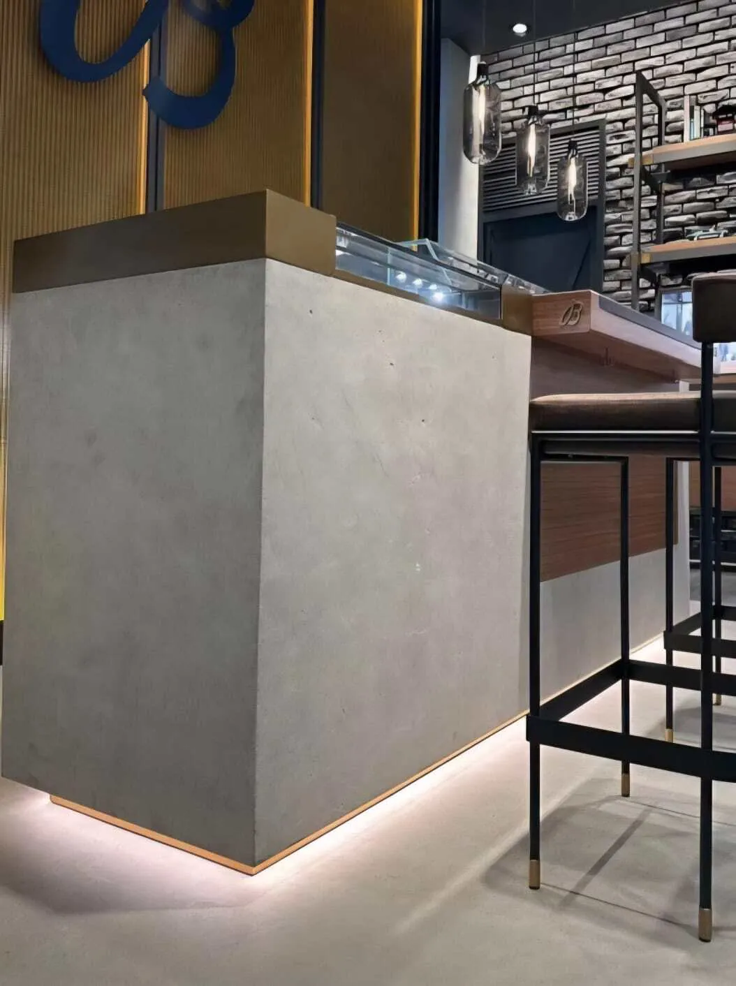 Concrete bar counter